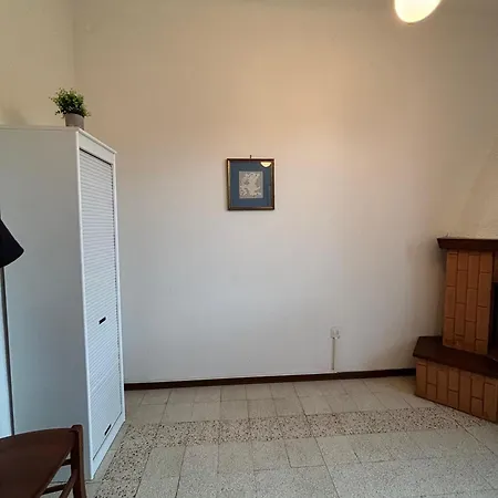 Appartamento Ladirosa - A 50 M Dalla