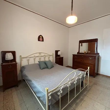 Ladirosa - A 50 M Dalla * Civitanova Marche