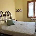Ladirosa - A 50 M Dalla Appartamento