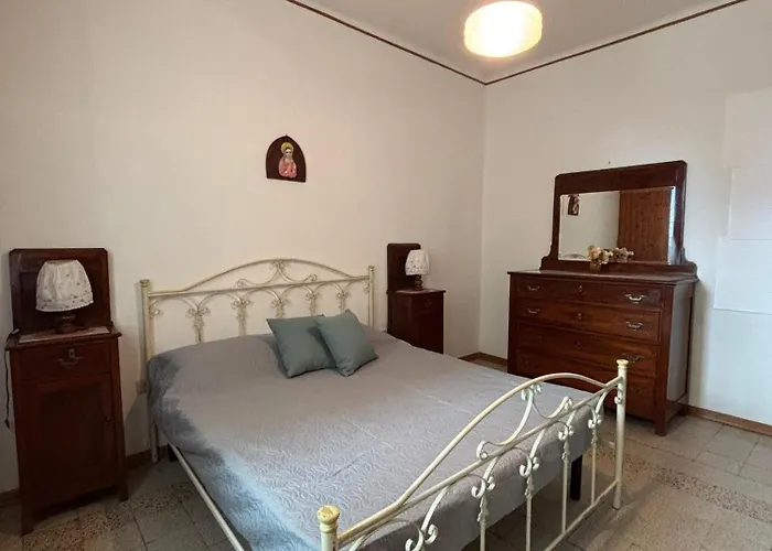 Ladirosa - A 50 M Dalla * Civitanova Marche